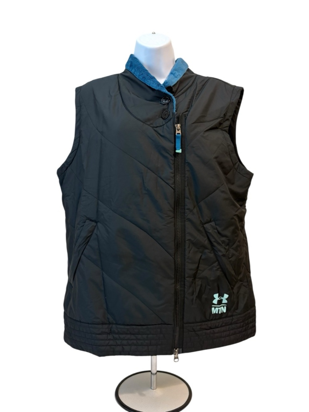 Under Armour MTN Women’s Full Zip Vest Black Vest with Blue Sherpa Collar XL